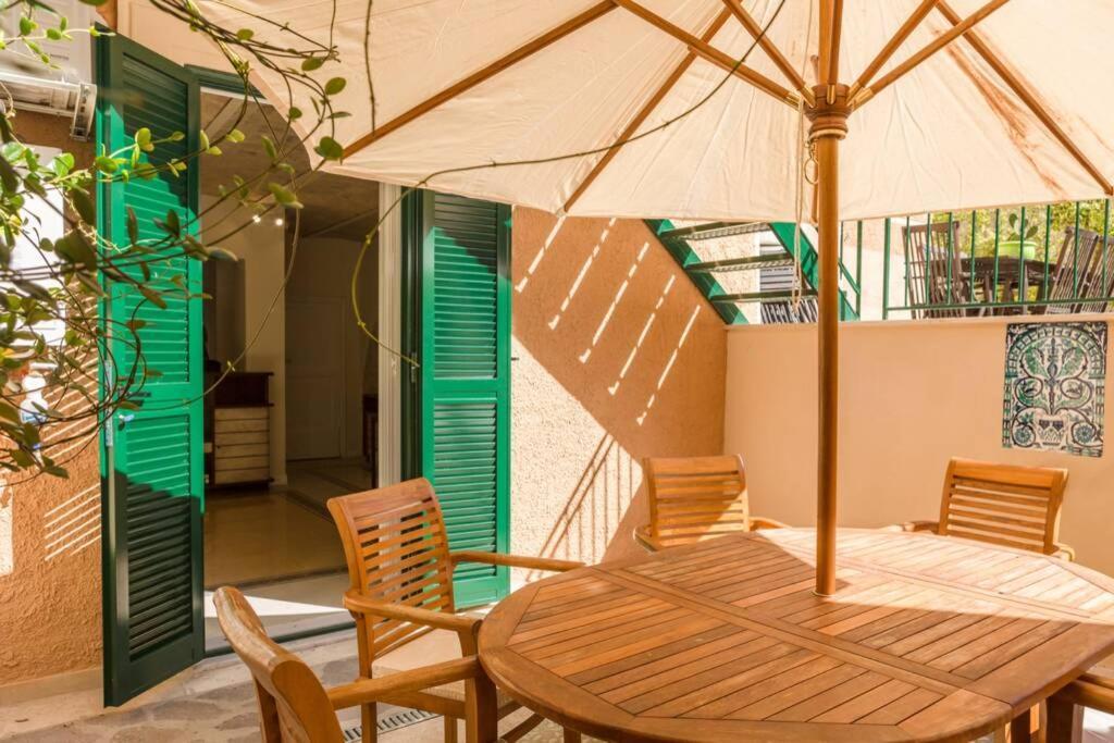Romantica Apartment With Dehors Near San Giovanni Exterior foto