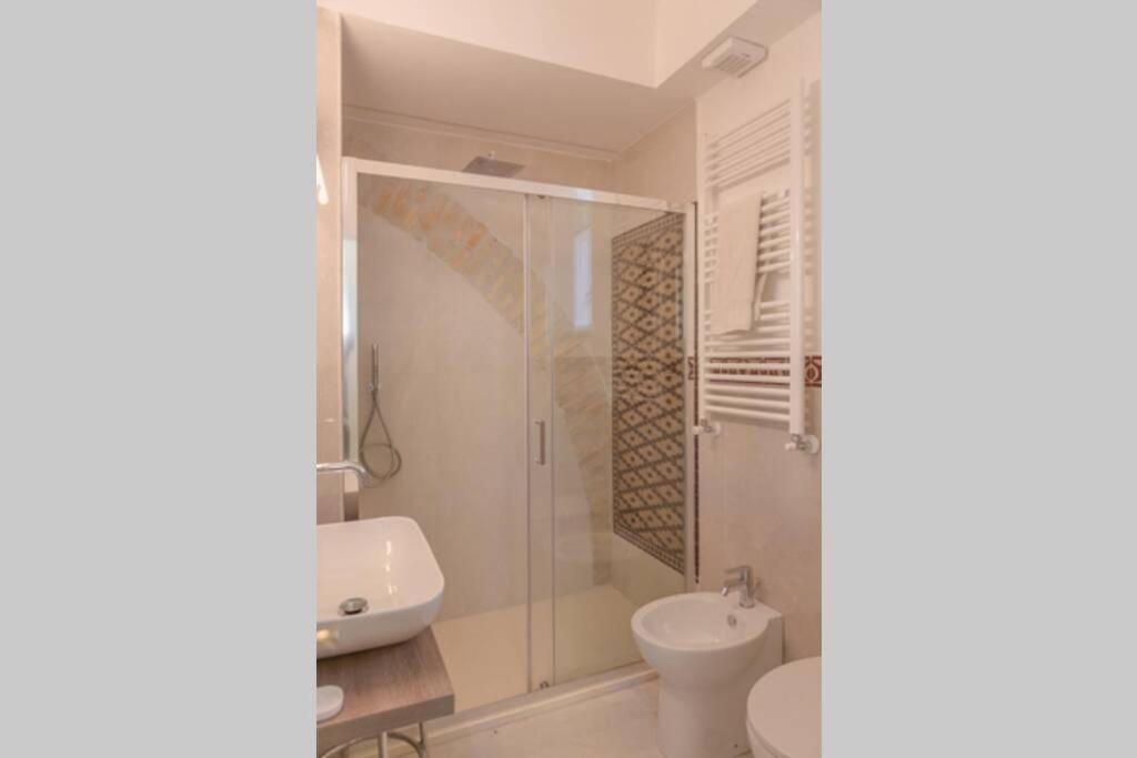 Romantica Apartment With Dehors Near San Giovanni Exterior foto