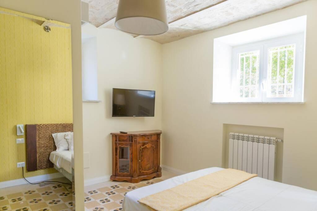 Romantica Apartment With Dehors Near San Giovanni Exterior foto