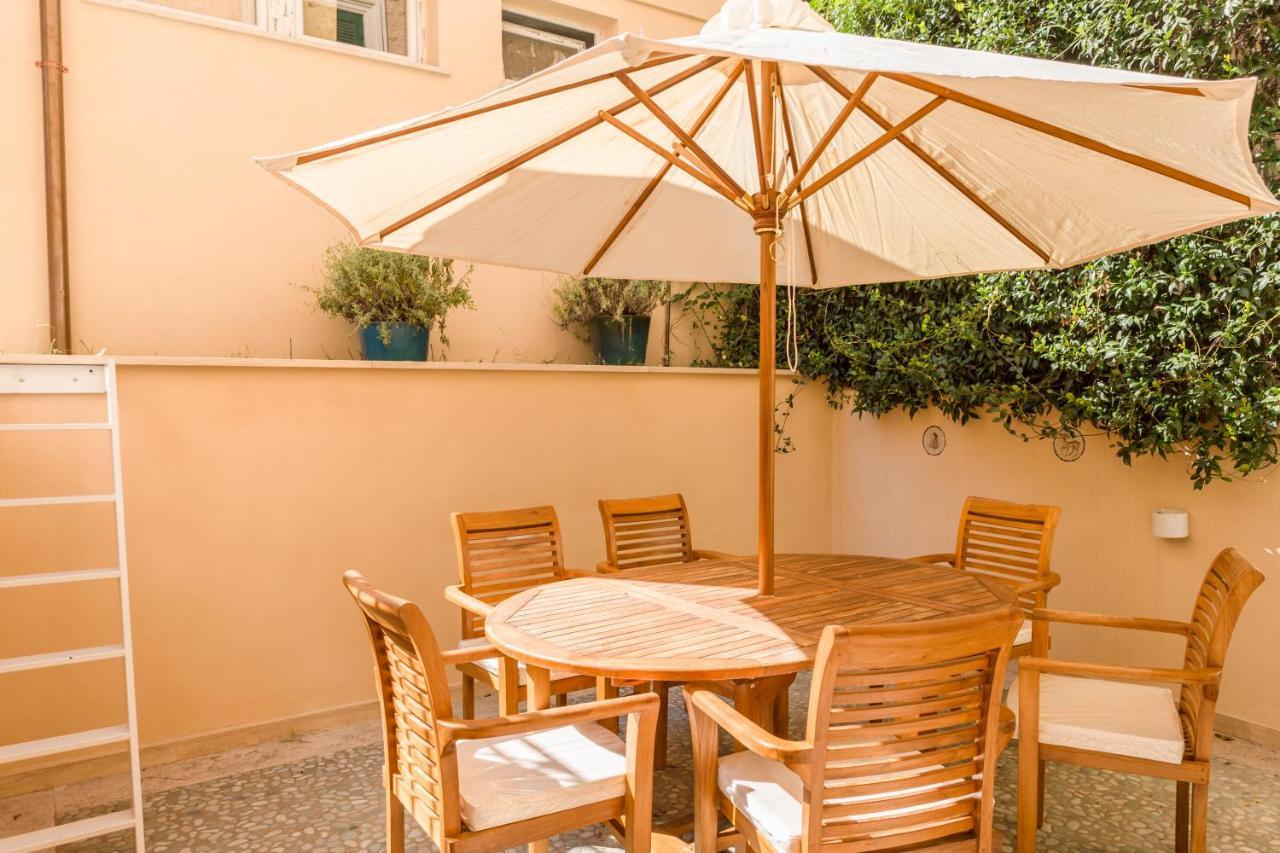 Romantica Apartment With Dehors Near San Giovanni Exterior foto